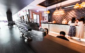 The Continent Hotel Sukhumvit - Asok Bts Bangkok